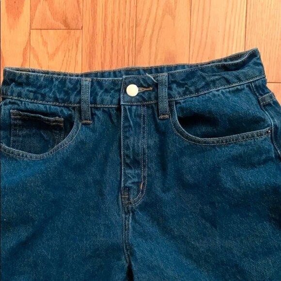 Women’s High Waisted Jeans - Picture 4 of 8